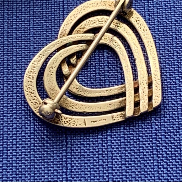 Vintage Sterling Heart Brooch - Unique Design - Great Valentine's Day Gift - Picture 2 of 3